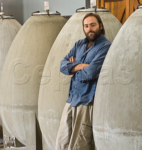 Eben Sadie with his eggshaped concrete fermenters Sadie Family Wines  Paardeberg Malmesbury South Africa   Swartland