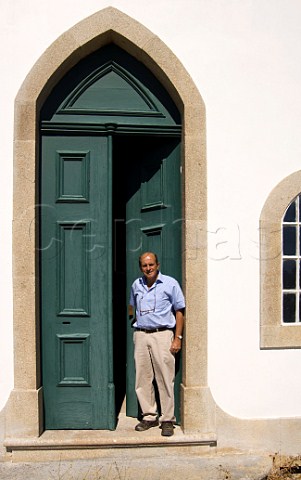 Francisco Olazabal Vito at the Chapel doorway of Quinta do Vale Meao   Vila Nova de Foz Coa Portugal  Douro  Port
