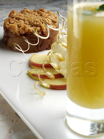 Apple crumble with apple chantilly and apple and calvados jelly