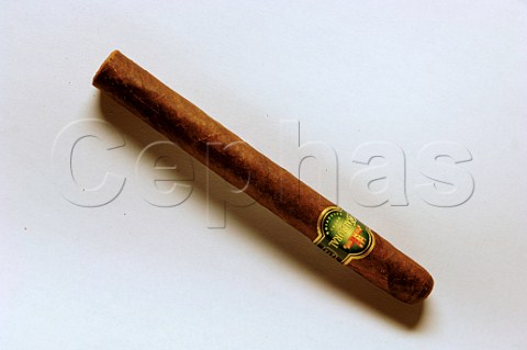 Balmoral Royal Selection cigar Dominican Republic