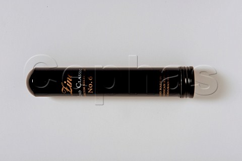 Zino Platinum Premium Selection cigar case Dominican Republic