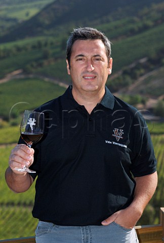 Felipe Tosso winemaker at Via Ventisquero Apalta Colchagua Valley Chile
