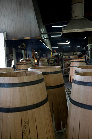 Essencia barriques being assembled in the cooperage of Demptos from their socalled Intelligent range of barrels  Bordeaux Gironde France