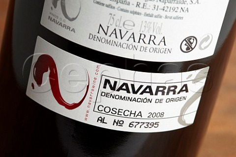 Spanish wine back label on bottle of DO Navarra