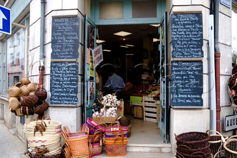 Food shop in Chablis Yonne France