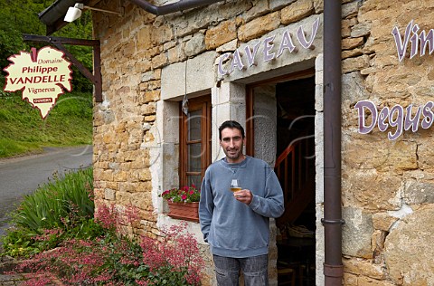 Philippe Vandelle at door of his winery tasting room Domaine Philippe Vandelle Ltoile Jura France  Ltoile