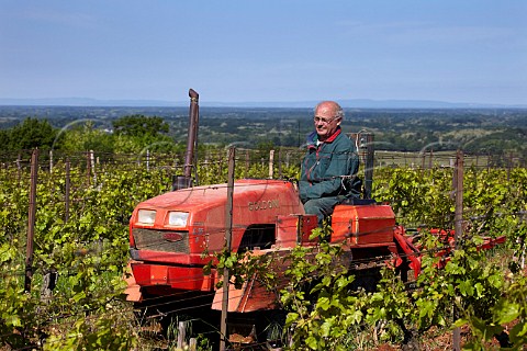 Alain Labet ploughing in Les Varrons vineyard Chardonnay Domaine Labet Rotalier Jura France Ctes du Jura