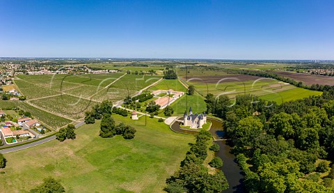 Chteau dAgassac and its vineyards LudonMdoc Gironde France HautMdoc  Bordeaux