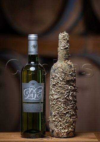 Domaine de Cassard Cuve Marine  bottle of Blaye Ctes de Bordeaux after 8months aging underwater in an oyster bed off the Normandy coast SaintCierssurGironde Gironde France